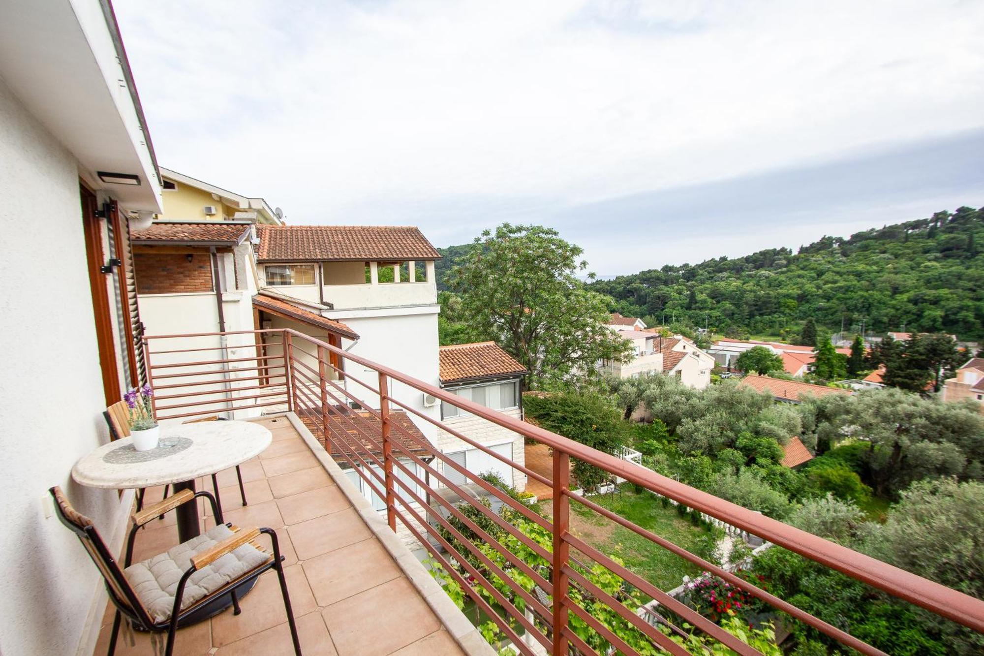 Guest House Jedro Petrovac Екстер'єр фото